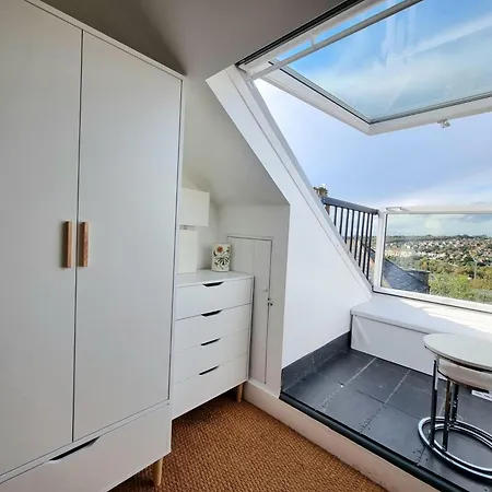 West Hill Retreat Seaview Balcony Chic Loft Studio & Free Parking Hastings Exterior photo